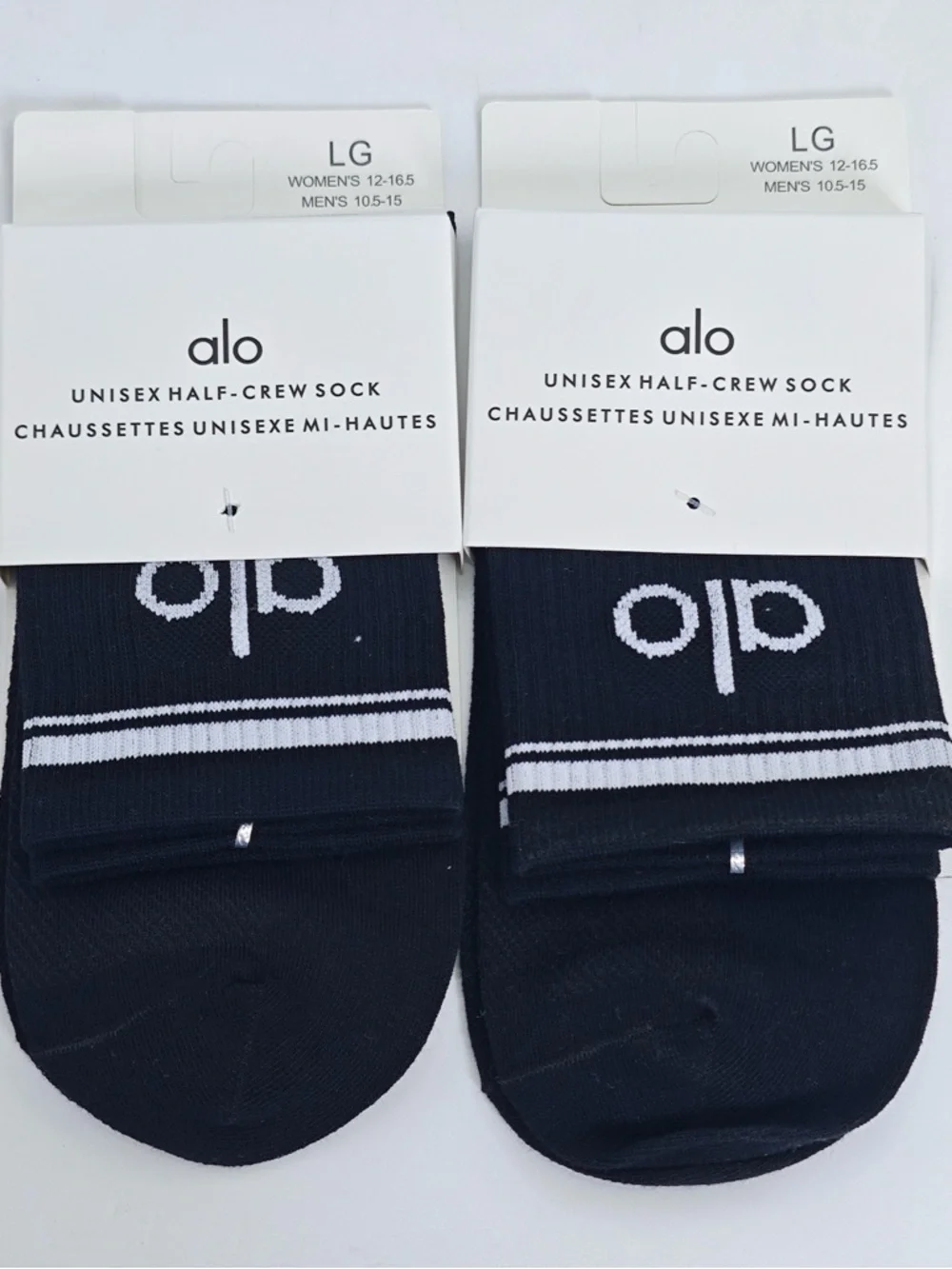ALO Yoga Men's Unisex Half-Crew Socks - Black with White Stripes